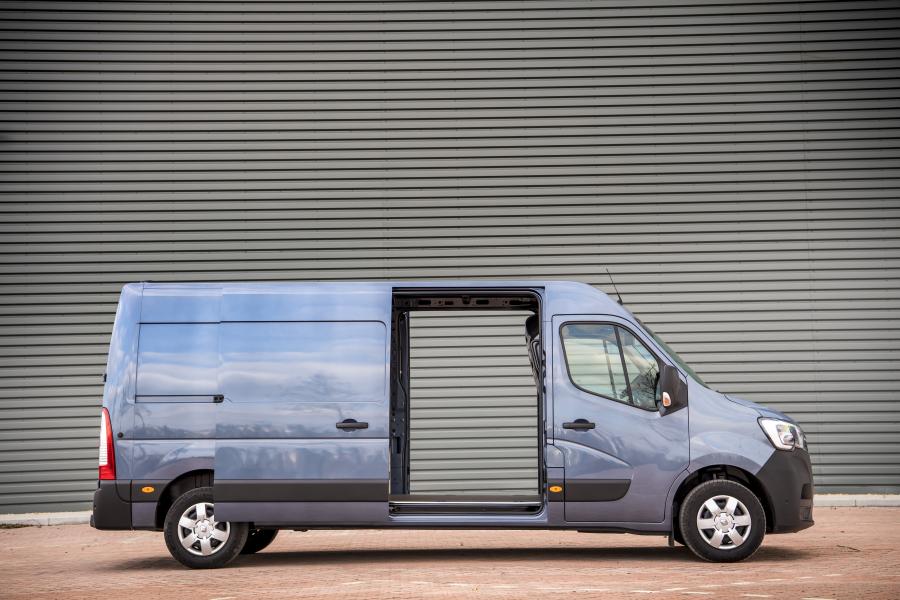  Renault Master L3H2 Van 2019 года  (UK) (фото 38 из 42)